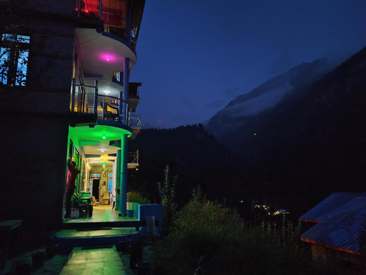 Hotel Cafe Kush Tosh Exteriér fotografie